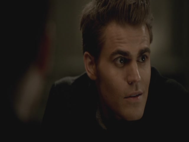VampireDiariesWorld-dot-org-S3TVD_3x13BringingOutTheDead1112.jpg