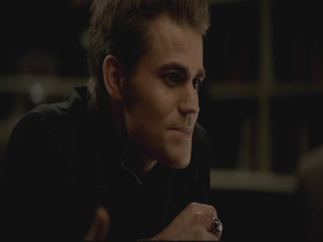 VampireDiariesWorld-dot-org-S3TVD_3x13BringingOutTheDead1123.jpg