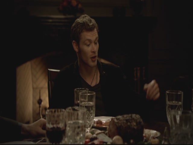 VampireDiariesWorld-dot-org-S3TVD_3x13BringingOutTheDead1137.jpg