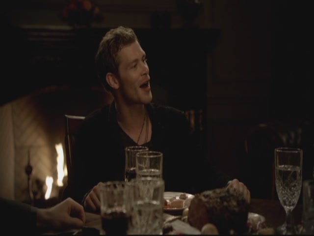 VampireDiariesWorld-dot-org-S3TVD_3x13BringingOutTheDead1140.jpg