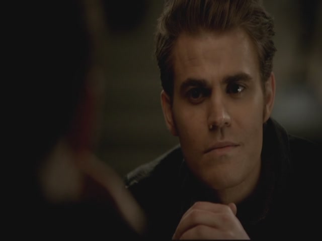 VampireDiariesWorld-dot-org-S3TVD_3x13BringingOutTheDead1142.jpg