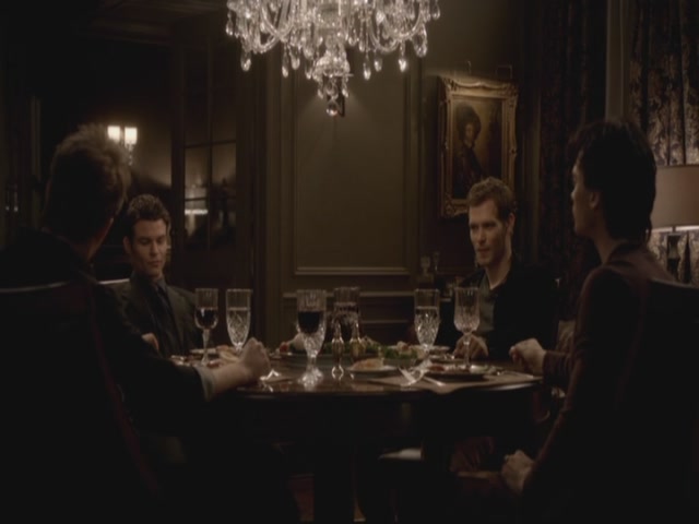 VampireDiariesWorld-dot-org-S3TVD_3x13BringingOutTheDead1153.jpg