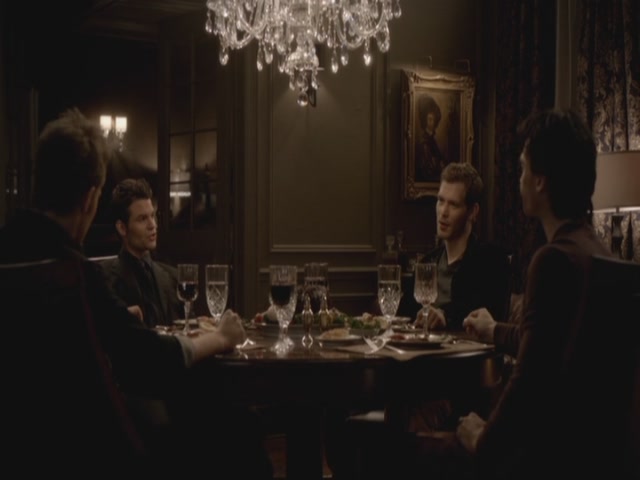 VampireDiariesWorld-dot-org-S3TVD_3x13BringingOutTheDead1154.jpg