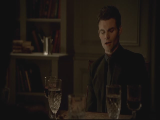 VampireDiariesWorld-dot-org-S3TVD_3x13BringingOutTheDead1170.jpg