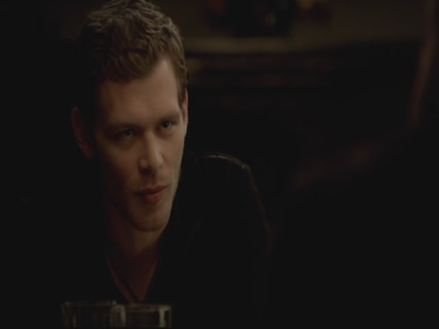 VampireDiariesWorld-dot-org-S3TVD_3x13BringingOutTheDead1200.jpg