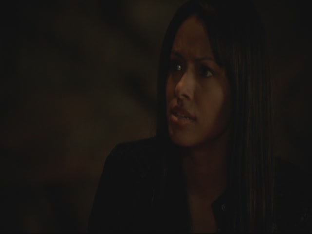VampireDiariesWorld-dot-org-S3TVD_3x13BringingOutTheDead1252.jpg