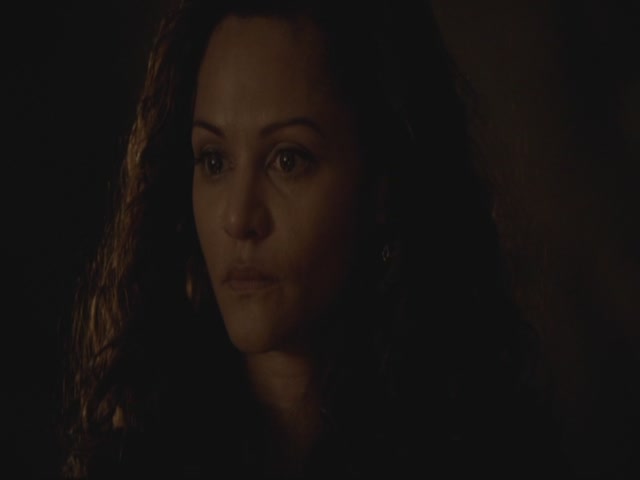 VampireDiariesWorld-dot-org-S3TVD_3x13BringingOutTheDead1256.jpg
