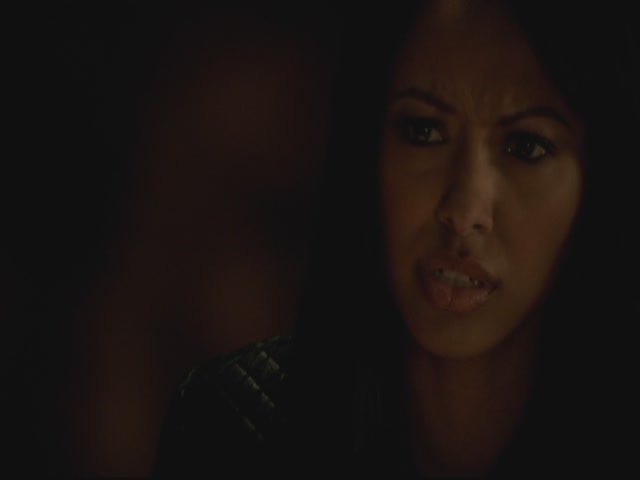 VampireDiariesWorld-dot-org-S3TVD_3x13BringingOutTheDead1262.jpg