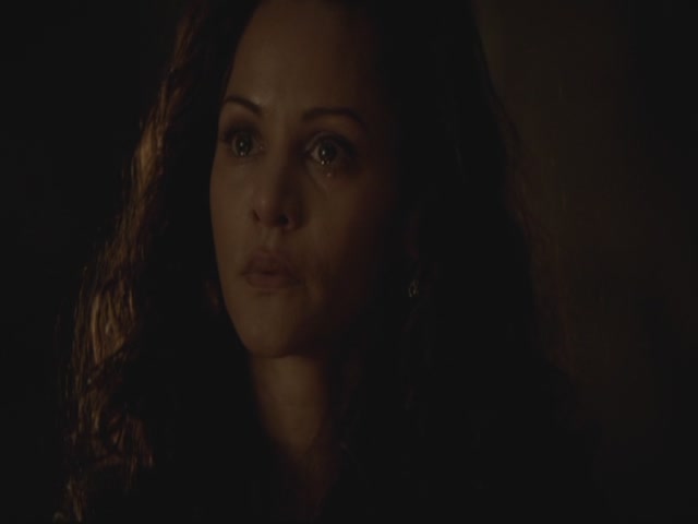 VampireDiariesWorld-dot-org-S3TVD_3x13BringingOutTheDead1273.jpg