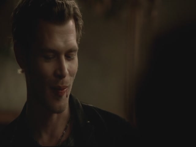 VampireDiariesWorld-dot-org-S3TVD_3x13BringingOutTheDead1617.jpg