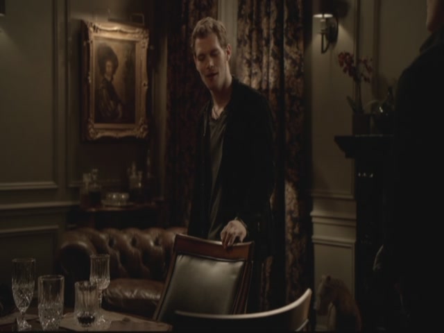 VampireDiariesWorld-dot-org-S3TVD_3x13BringingOutTheDead1642.jpg