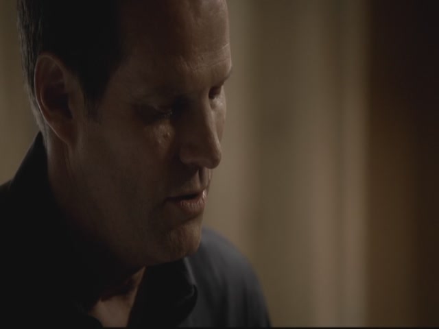 VampireDiariesWorld-dot-org-S3TVD_3x13BringingOutTheDead1770.jpg