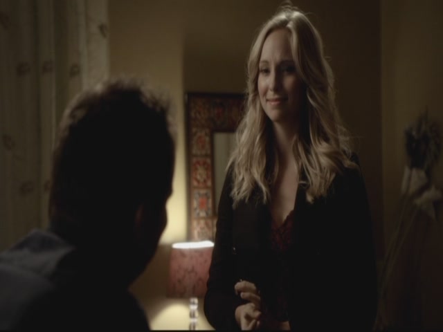 VampireDiariesWorld-dot-org-S3TVD_3x13BringingOutTheDead1809.jpg