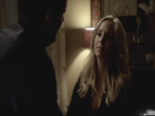 VampireDiariesWorld-dot-org-S3TVD_3x13BringingOutTheDead1814.jpg