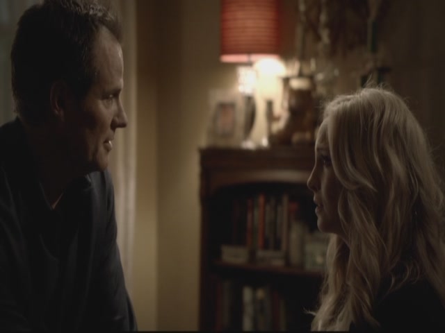 VampireDiariesWorld-dot-org-S3TVD_3x13BringingOutTheDead1838.jpg