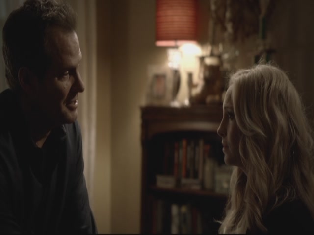 VampireDiariesWorld-dot-org-S3TVD_3x13BringingOutTheDead1840.jpg