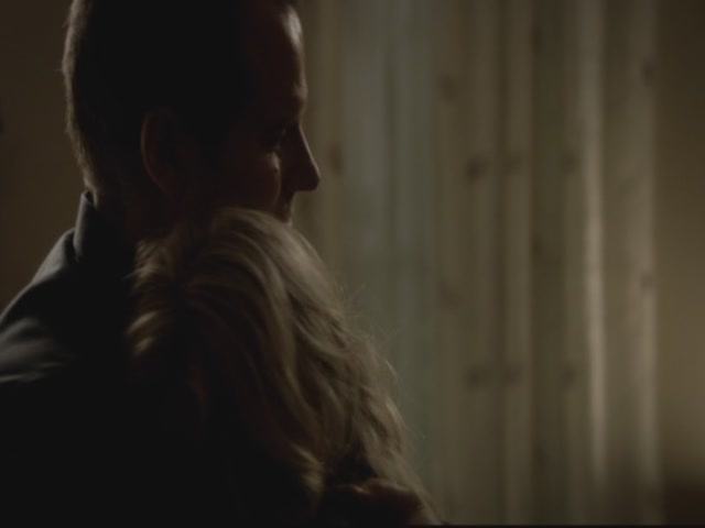 VampireDiariesWorld-dot-org-S3TVD_3x13BringingOutTheDead1880.jpg