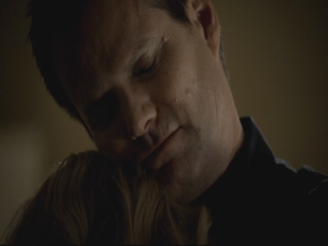 VampireDiariesWorld-dot-org-S3TVD_3x13BringingOutTheDead1887.jpg