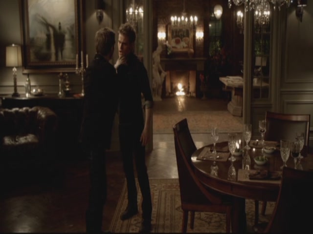 VampireDiariesWorld-dot-org-S3TVD_3x13BringingOutTheDead1915.jpg