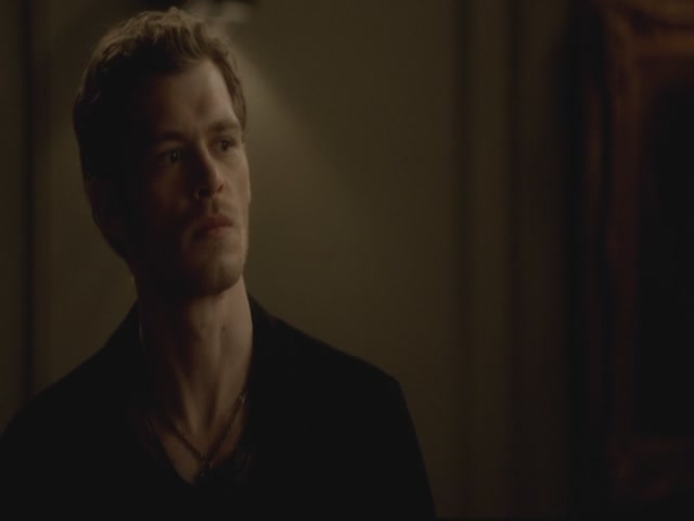 VampireDiariesWorld-dot-org-S3TVD_3x13BringingOutTheDead1933.jpg