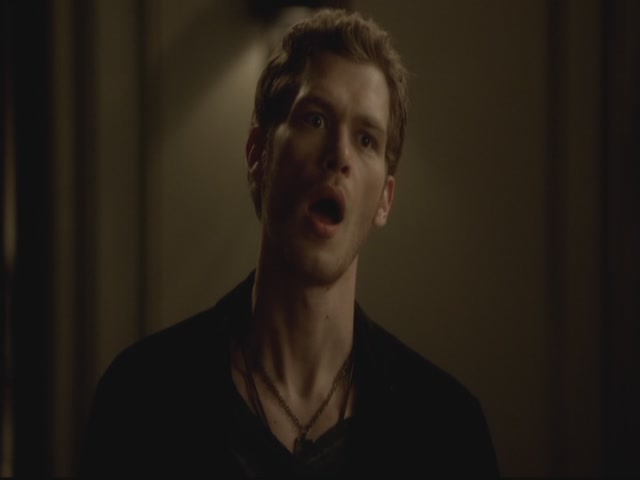 VampireDiariesWorld-dot-org-S3TVD_3x13BringingOutTheDead1941.jpg