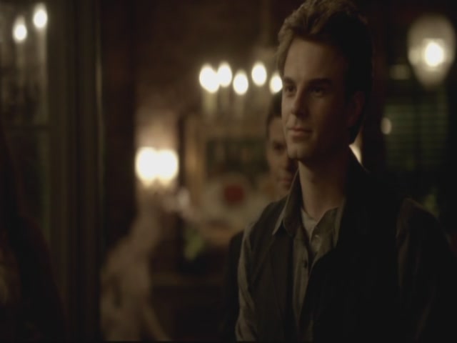 VampireDiariesWorld-dot-org-S3TVD_3x13BringingOutTheDead1943.jpg