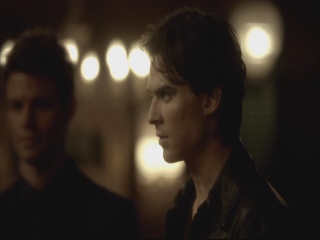 VampireDiariesWorld-dot-org-S3TVD_3x13BringingOutTheDead1960.jpg