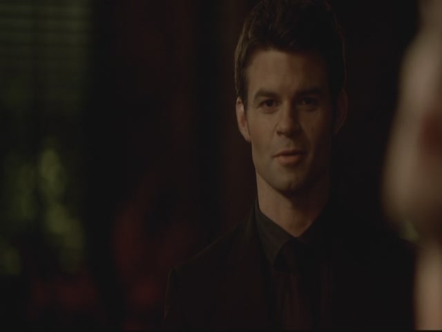 VampireDiariesWorld-dot-org-S3TVD_3x13BringingOutTheDead1967.jpg