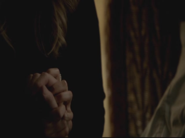 VampireDiariesWorld-dot-org-S3TVD_3x13BringingOutTheDead1975.jpg
