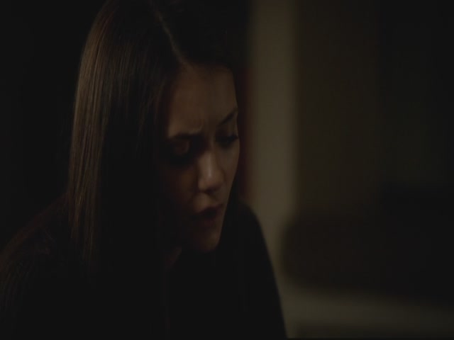 VampireDiariesWorld-dot-org-S3TVD_3x13BringingOutTheDead2013.jpg