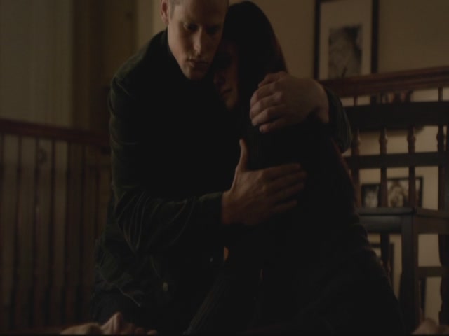 VampireDiariesWorld-dot-org-S3TVD_3x13BringingOutTheDead2034.jpg