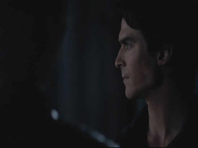 VampireDiariesWorld-dot-org-S3TVD_3x13BringingOutTheDead2080.jpg