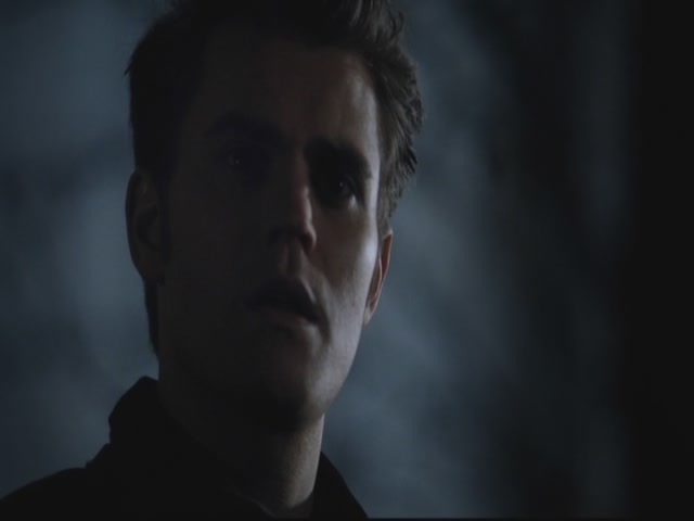 VampireDiariesWorld-dot-org-S3TVD_3x13BringingOutTheDead2082.jpg