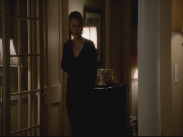 VampireDiariesWorld-dot-org-S3TVD_3x13BringingOutTheDead2102.jpg