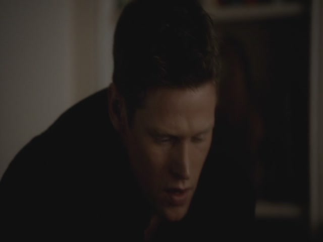 VampireDiariesWorld-dot-org-S3TVD_3x13BringingOutTheDead2121.jpg