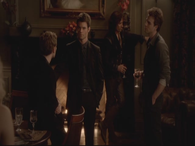 VampireDiariesWorld-dot-org-S3TVD_3x13BringingOutTheDead2169.jpg