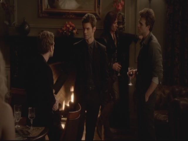 VampireDiariesWorld-dot-org-S3TVD_3x13BringingOutTheDead2171.jpg