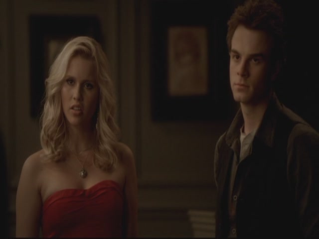 VampireDiariesWorld-dot-org-S3TVD_3x13BringingOutTheDead2178.jpg