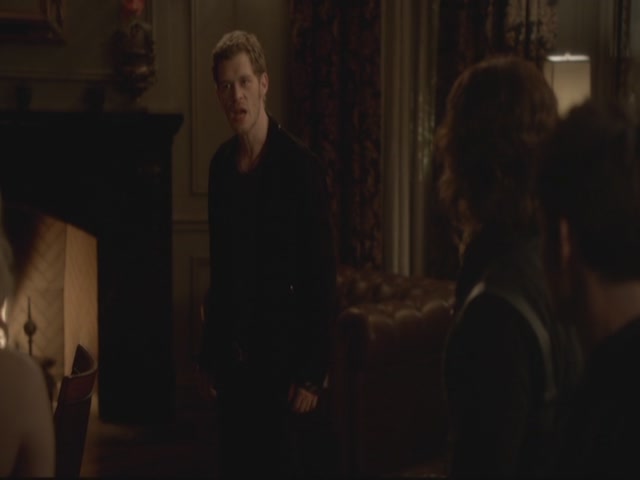 VampireDiariesWorld-dot-org-S3TVD_3x13BringingOutTheDead2186.jpg