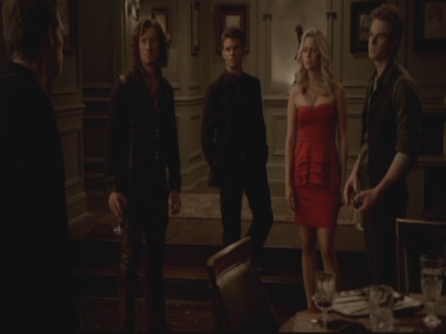 VampireDiariesWorld-dot-org-S3TVD_3x13BringingOutTheDead2189.jpg