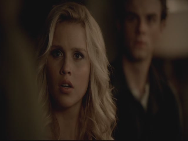 VampireDiariesWorld-dot-org-S3TVD_3x13BringingOutTheDead2221.jpg