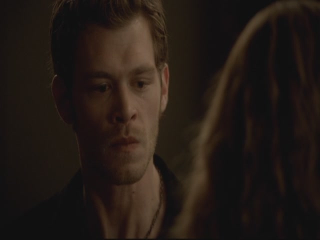 VampireDiariesWorld-dot-org-S3TVD_3x13BringingOutTheDead2245.jpg