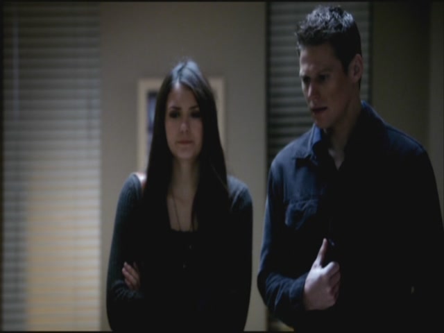 VampireDiariesWorld-dot-org-S3TVD_3x14DangerousLiaisons0023.jpg