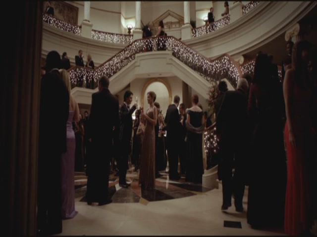 VampireDiariesWorld-dot-org-S3TVD_3x14DangerousLiaisons0522.jpg