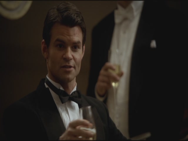 VampireDiariesWorld-dot-org-S3TVD_3x14DangerousLiaisons0703.jpg