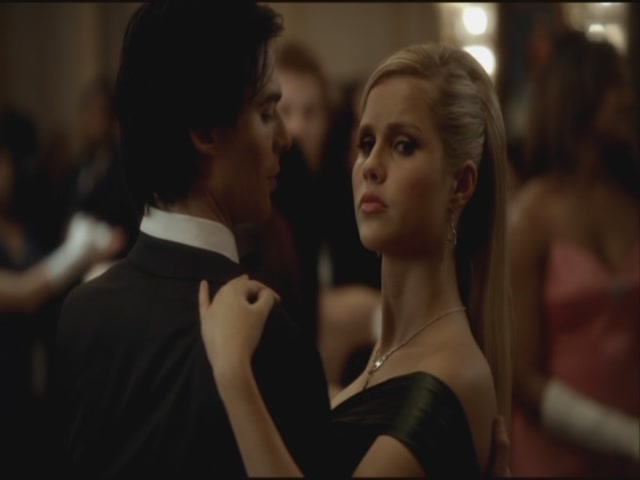 VampireDiariesWorld-dot-org-S3TVD_3x14DangerousLiaisons0885.jpg