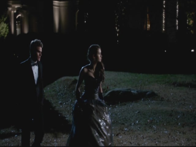 VampireDiariesWorld-dot-org-S3TVD_3x14DangerousLiaisons0901.jpg