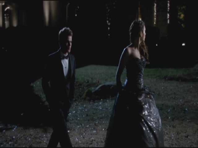 VampireDiariesWorld-dot-org-S3TVD_3x14DangerousLiaisons0902.jpg