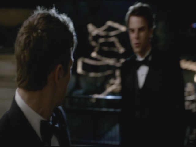 VampireDiariesWorld-dot-org-S3TVD_3x14DangerousLiaisons1776.jpg