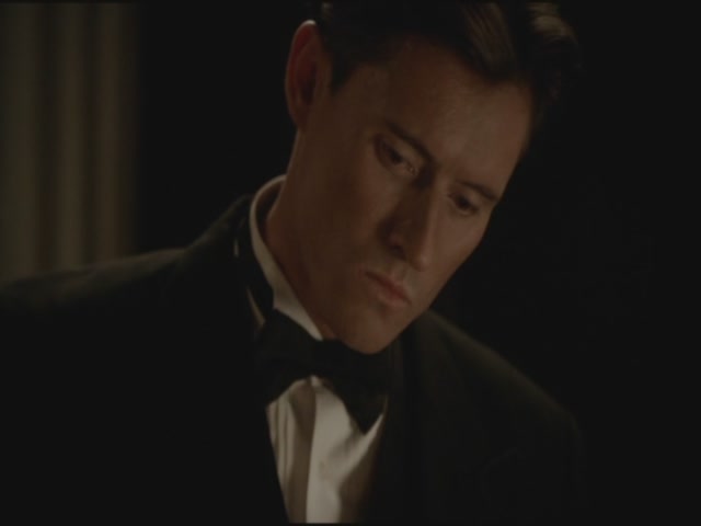 VampireDiariesWorld-dot-org-S3TVD_3x14DangerousLiaisons1933.jpg